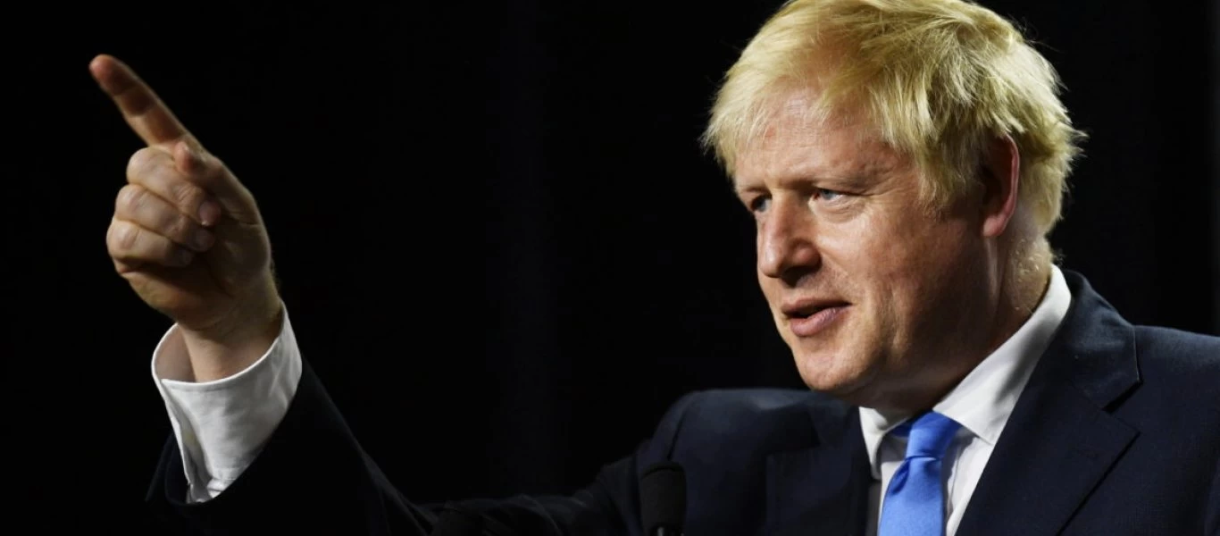 «Όχι» από Τζόνσον για Νταβός: «Προτεραιότητά μας είναι οι Βρετανοί όχι οι σαμπάνιες με δισεκατομμυριούχους»